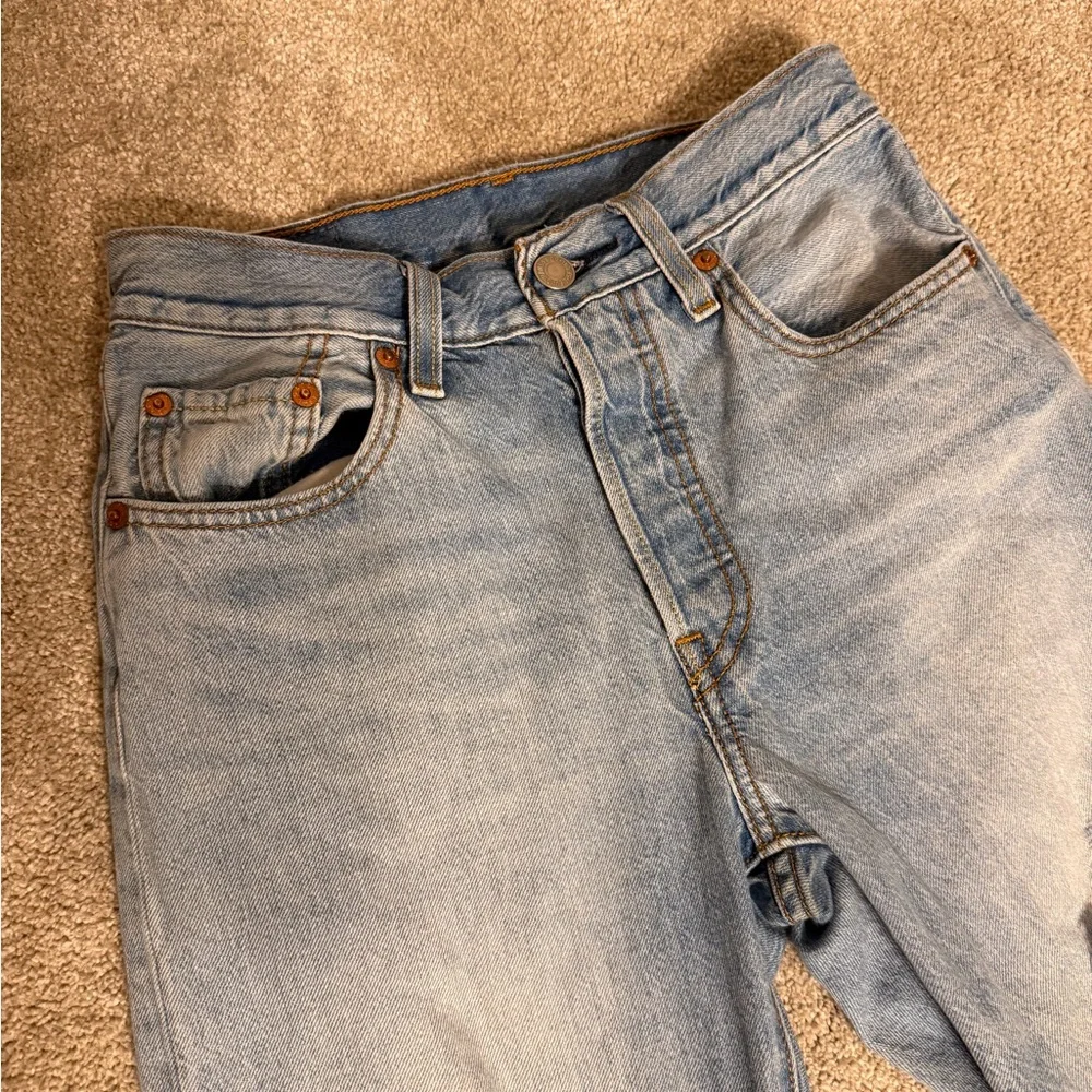 501 Premium Women's Straight Leg Jeans - Light Blue-Measurements on Pictures - Picture 3 of 9